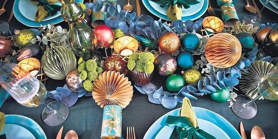 Wish You A Cheery Christmas Check Out These Cool Table Settings To