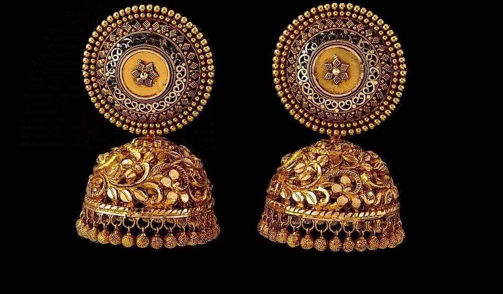 A sirkar choker necklace 2025