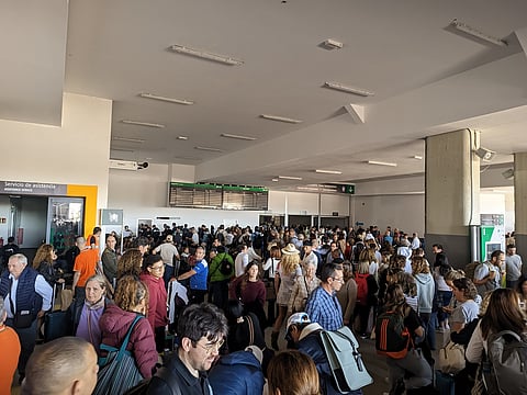 2025 blackout in Madrid. Madrid-Chamartin station
