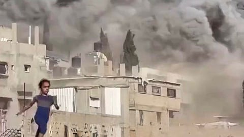 Israel's Gaza Assaults Kill 30, Target Displaced in "Safe Zones"