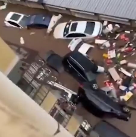 Heavy Rainfall Devastates Beijing, Claims 30 Lives, Displaces Thousands