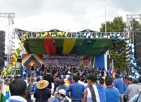 Crowd and stage at 16th anniversary celebration of the Movement for Socialism-Political Instrument of the Sovereignty of the Peoples, the political party which has governed Bolivia since 2006. 