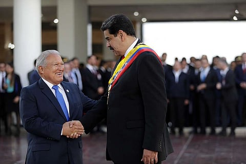 President of Venezuela with the President of El Salvador (2019)
