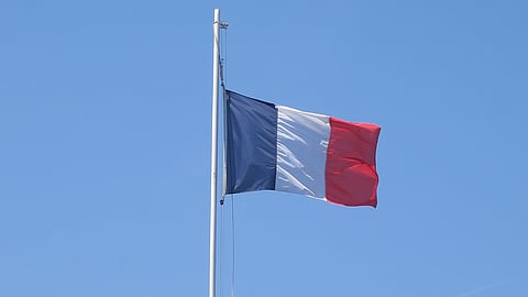 Macron Reappoints Lecornu as France Faces Political, Fiscal Strains