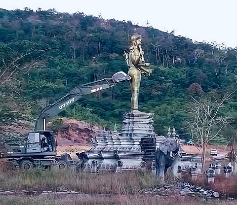 Thai forces demolishing a statue in the disputed Preah Vihear border area on December 17, 2025.