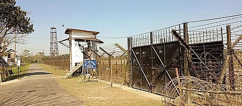 Indo-Bangladesh Border at Sitai.