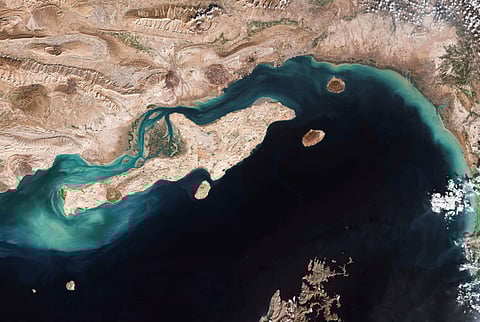 Gunfire and Blockade Shatter Brief Reopening of Strait of Hormuz