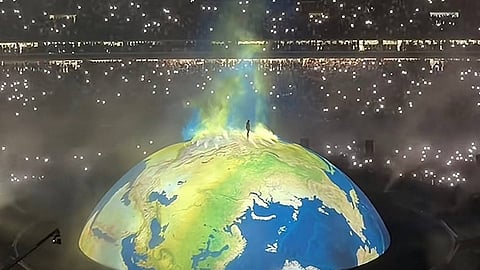 Kanye West Performs To 118,000 In Istanbul Despite Bans Elsewhere