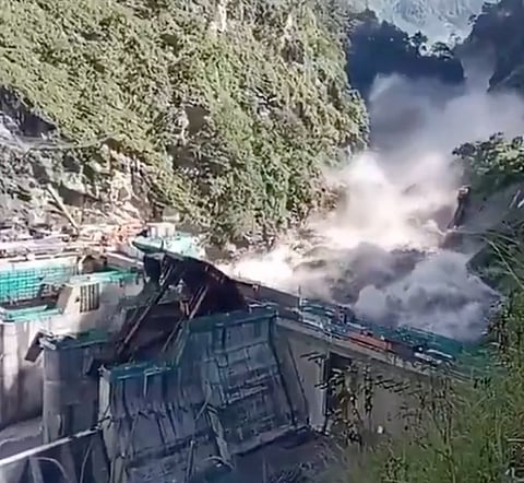 Mass Burials in Nepal as Death Toll From Himalayan Flash Floods Tops 1,000