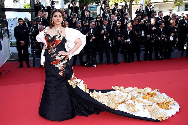 Cannes 2024: Aishwarya Rai turns lady in black in Falguni Shane Peacock gown