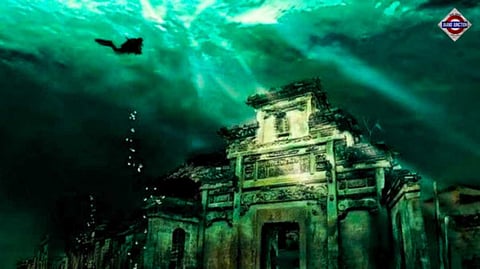 Archaeologists dive into sea for 4,000-year-old Dwarka, Krishna's karmabhoomi
