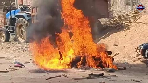 Stones thrown, shops torched during clash over Shivratri decorations in Jharkhand