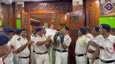 18 protesting BJP MLAs suspended, carried out of Karnataka Assembly by marshals