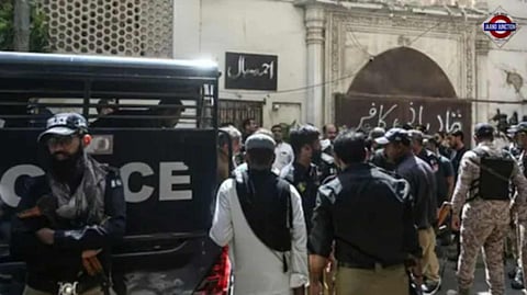 13 soldiers killed, 10 injured as suicide bomber rams military convoy in Pak