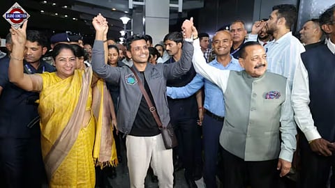 Shubhanshu Shukla was welcomed by Delhi Chief Minister Rekha Gupta, Union Minister Jitendra Singh and senior ISRO officials in Delhi.