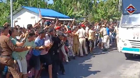 Violence outside Assam jail as fans attack those arrested over Zubeen Garg's death