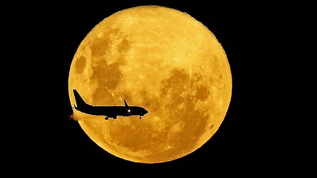 Last supermoon of 2025 to rise tonight. Why you should not miss it