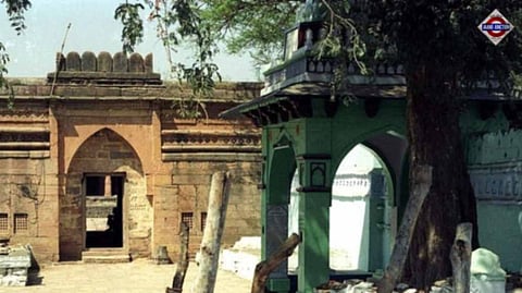 Supreme Court Allows Hindu, Muslim Friday Prayers At Madhya Pradesh's Bhojshala