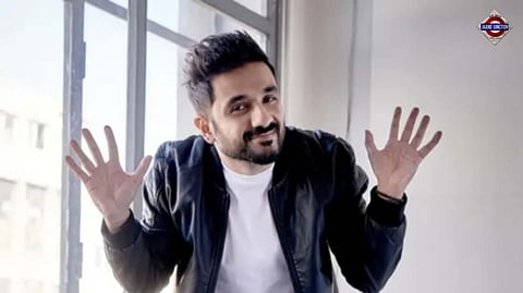 Comedian Vir Das reveals an abusive DM with a death threat after his ‘Two Indias’ monologue was referenced in Parliament. Read about the controversy, political reaction, and online backlash.
