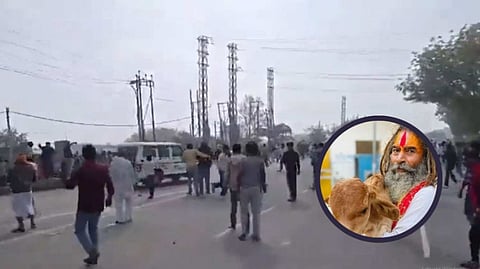 Cow vigilante killed in Mathura; cow smugglers crush 'Farsa Wale Baba' with a truck; supporters block highway