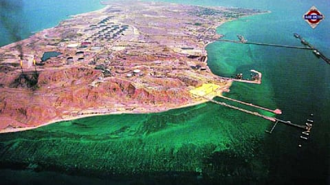 US Weighs Seizure Of Iran's Kharg Island, Deploying Nearly 4,000 Troops In Middle East