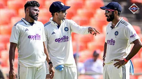 (From left) Mohammed Siraj, Shubman Gill and Jasprit Bumrah