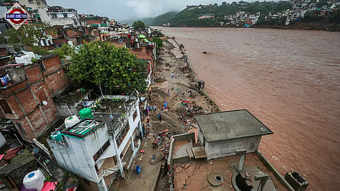 Jammu hit by flash floods
