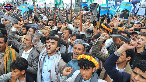 Houthis Assure Trump: We Won't Hit US Ships, Only Target Saudi Vessels