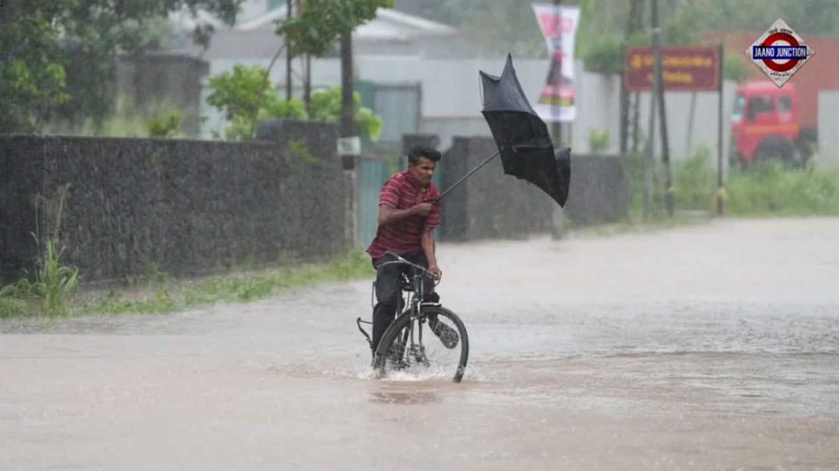 123 Dead In Heavy Rain Due To Cyclone Ditwah In Sri Lanka