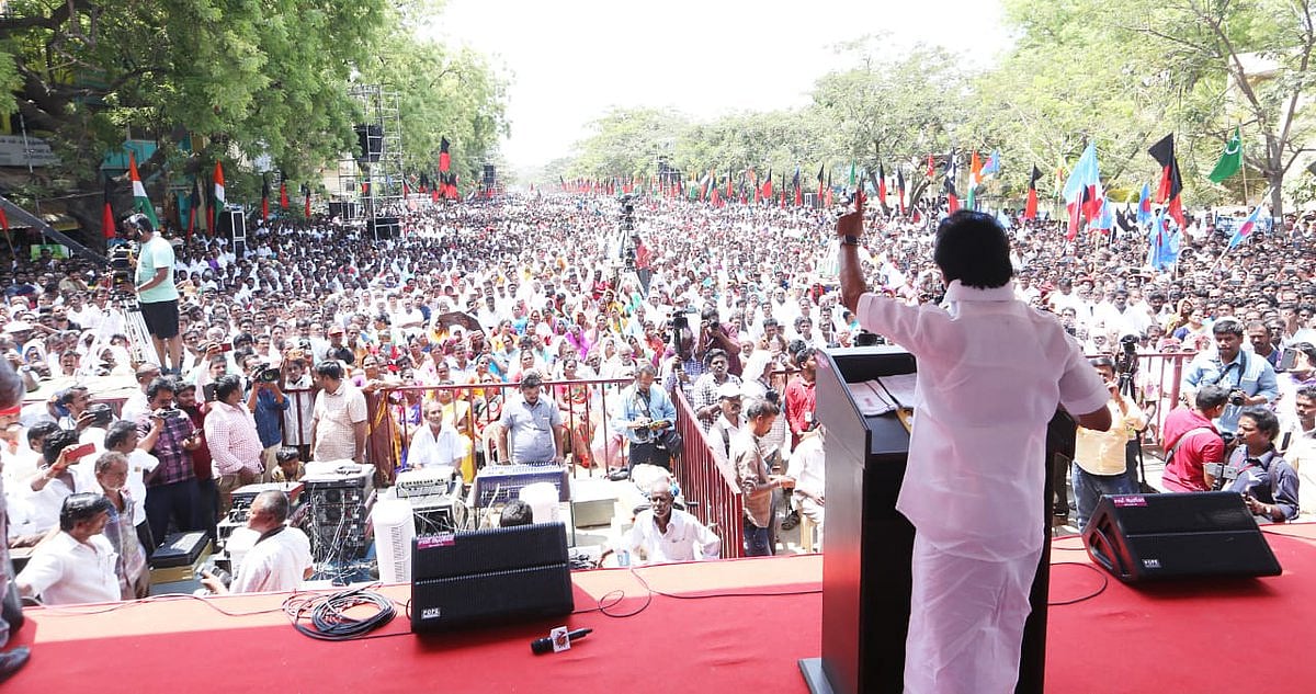 இது எடுபிடி ஆட்சி, அதற்கு எடப்பாடியே சாட்சி-மு.க.ஸ்டாலின் பரப்புரை