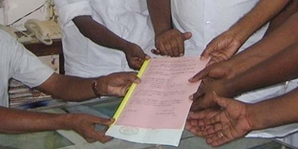 தமிழகத்தில் வேட்புமனு தாக்கல் நாளை தொடங்குகிறது.