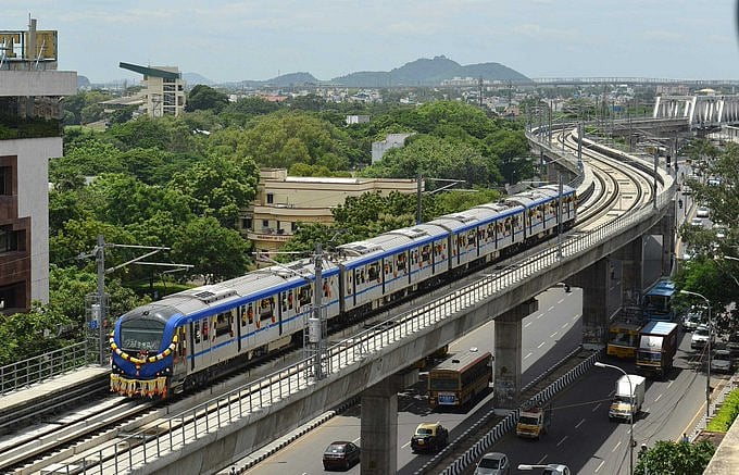 மெட்ரோ ஊழியர்கள் போராட்டம் - தொடங்கியது முத்தரப்பு பேச்சுவார்த்தை!