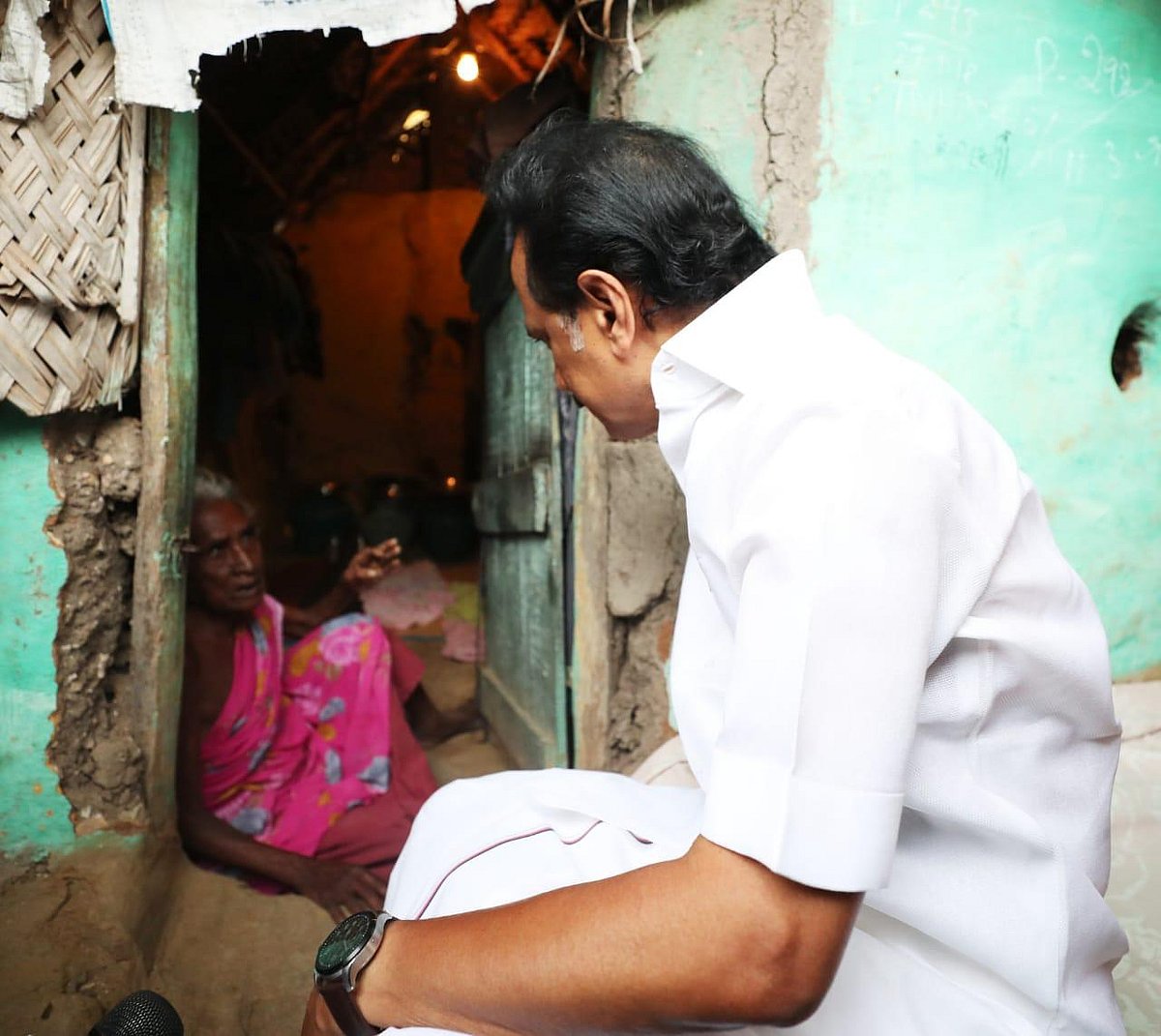 ஒட்டப்பிடாரத்தில் பிரச்சாரத்தை தொடங்கினார் தி.மு.க தலைவர் மு.க. ஸ்டாலின் !