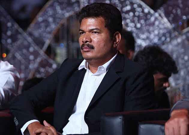 இந்தியன்-2 ட்ராப் ஆனதால் 10 ஆண்டுகளுக்கு முன் எழுதப்பட்ட கதையை இயக்குகிறாரா ஷங்கர்?