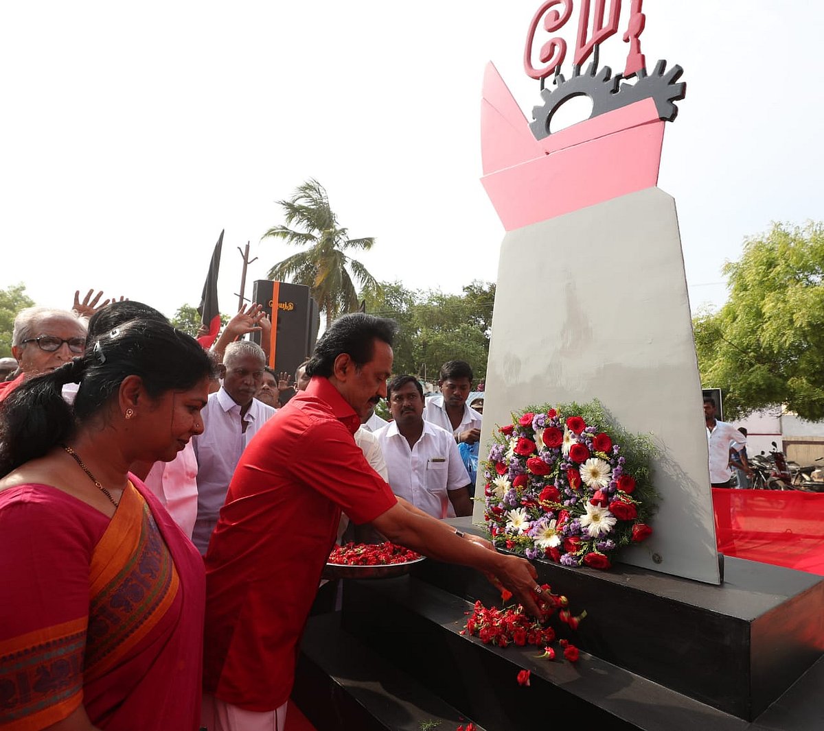 “தொழிலாளர்களின் பாதுகாவலன் தி.மு.க ” -  தலைவர் மு.க.ஸ்டாலின் மே தின உரை