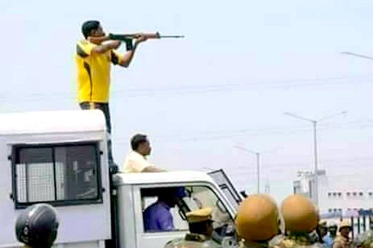 ஸ்டெர்லைட் படுகொலை நினைவேந்தல் : முட்டுக்கட்டை போடும் காவல்துறை!