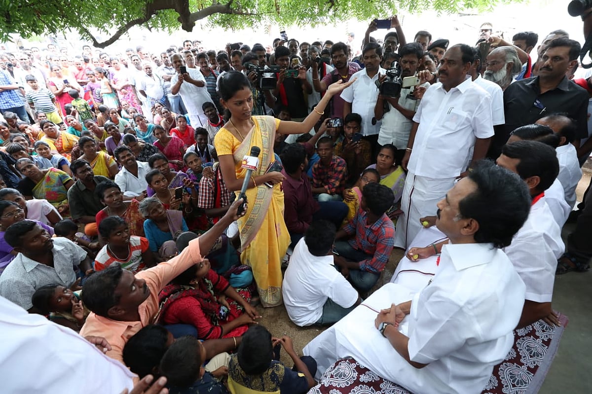 மக்களோடு மக்களாக அரவக்குறிச்சியில் தி.மு.க தலைவர் ஸ்டாலின் பரப்புரை - ஆல்பம்