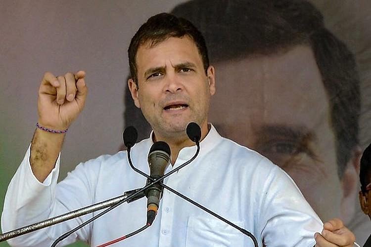 “மழை பெய்தால் ரேடாரிலிந்து விமானங்கள் மறைந்துவிடுமா?” : மோடியை கிண்டல் செய்த ராகுல்!