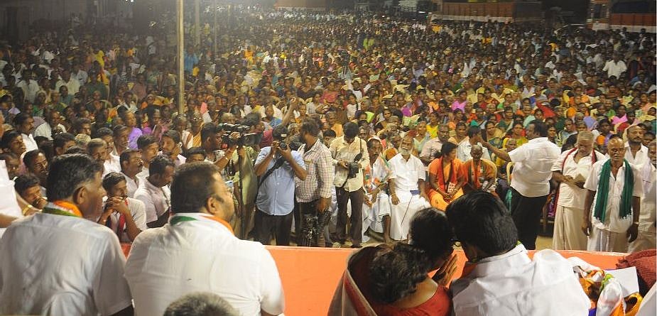 “சுயமரியாதை இழந்து தமிழகத்தை ஆளும் அதிமுக இனியும் தொடரவேண்டுமா?” - ப.சிதம்பரம் கேள்வி