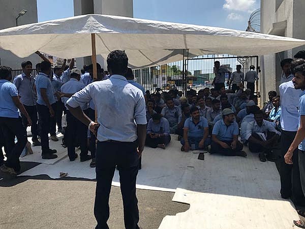 3 மெட்ரோ ரயில்ஊழியர்கள் சஸ்பெண்ட் - எரிகின்ற நெருப்பில் எண்ணெய் ஊற்றும் நிர்வாகம்