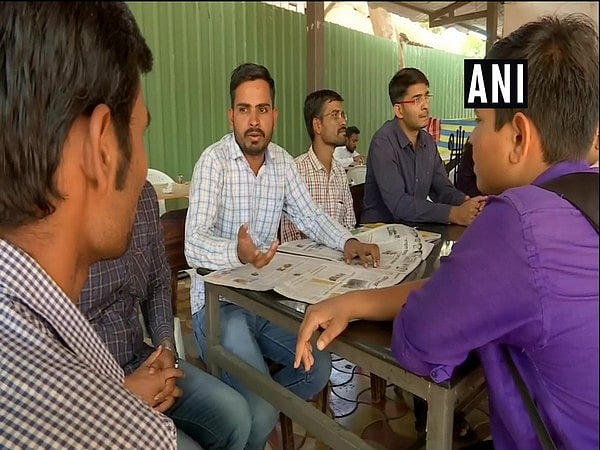 கடும் வறட்சியால் விவசாயம் பாதிப்பு - கூலி வேலைகளுக்குச் செல்லும் கல்லூரி மாணவர்கள்!