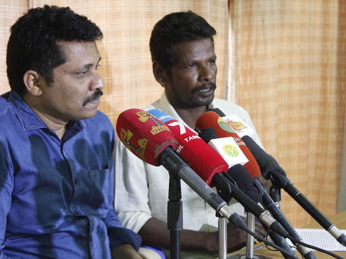 “என்னால் சாப்பிட முடியவில்லை” - வாயில் மலம் திணித்த சாதியக் கொடுமை! 