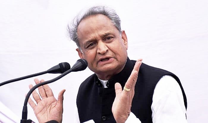 மோடிக்கு மட்டும்தான் தேசப்பற்று உள்ளதாக நினைக்கிறார்?  ராஜஸ்தான் முதல்வர் சாடல்...