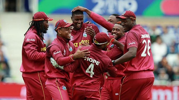 உலக கோப்பை 2019 : பாகிஸ்தானை 105 ரன்களுக்கு  ஆல்-அவுட் ஆக்கியது வெஸ்ட் இண்டீஸ்!