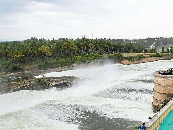 காவிரியில் இருந்து 19.5 டி.எம்.சி. நீரை திறக்க தமிழக அரசு வலியுறுத்தாது ஏன்? - வைகோ கேள்வி