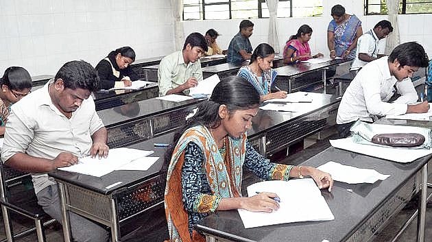 அருங்காட்சியக பொறுப்பாளர் பணிக்கான TNPSC தேர்வு ஒத்திவைப்பு!