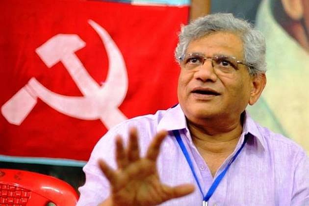 “மோடி ஆட்சியில் பொருளாதாரம் தரைமட்டத்துக்குப் போய்விட்டது” : சீதாராம் யெச்சூரி விளாசல்!