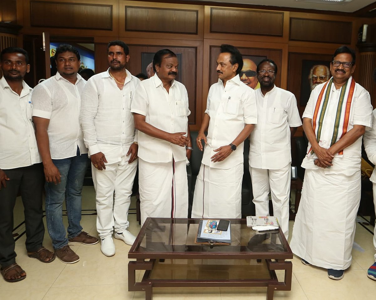 தி.மு.க தலைவரைச் சந்தித்து வாழ்த்துப் பெற்ற கூட்டணிக் கட்சி எம்.பி.க்கள்! (Album)