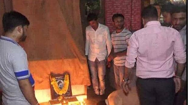 கோட்சேவின் பிறந்ததினத்தைக் கொண்டாடிய இந்து மகாசபா அமைப்பினர் 6 பேர் கைது!