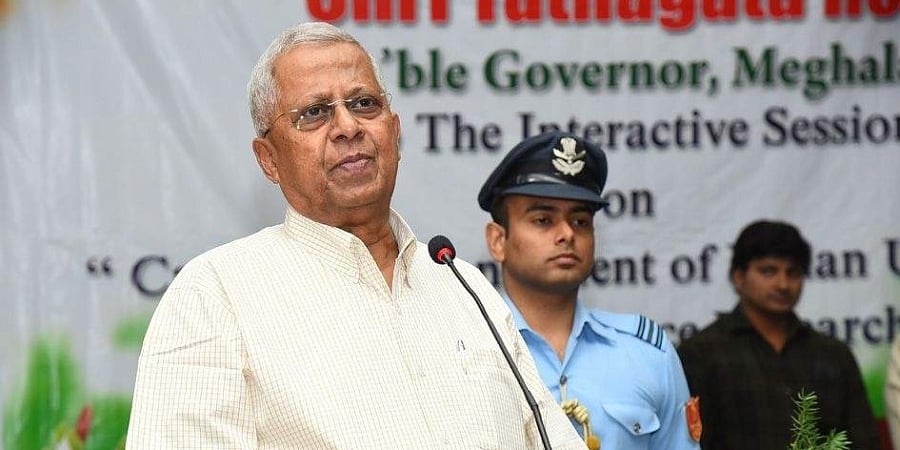 இந்தி படிக்காததால் வங்காளிகள் தரையை துடைக்கின்றனர் - மேகாலயா கவர்னர் சர்ச்சை கருத்து !